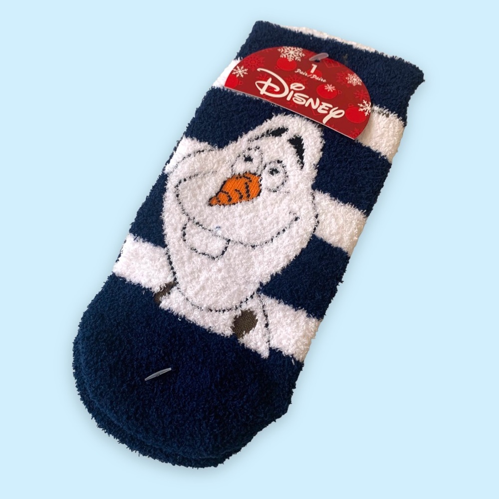 Disney Frozen Winter Olaf Stripe Cozy Grip Fuzzy Socks in Navy Blue, White (O/S)